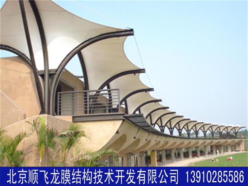 高爾發(fā)球臺(tái)膜結(jié)構(gòu)
